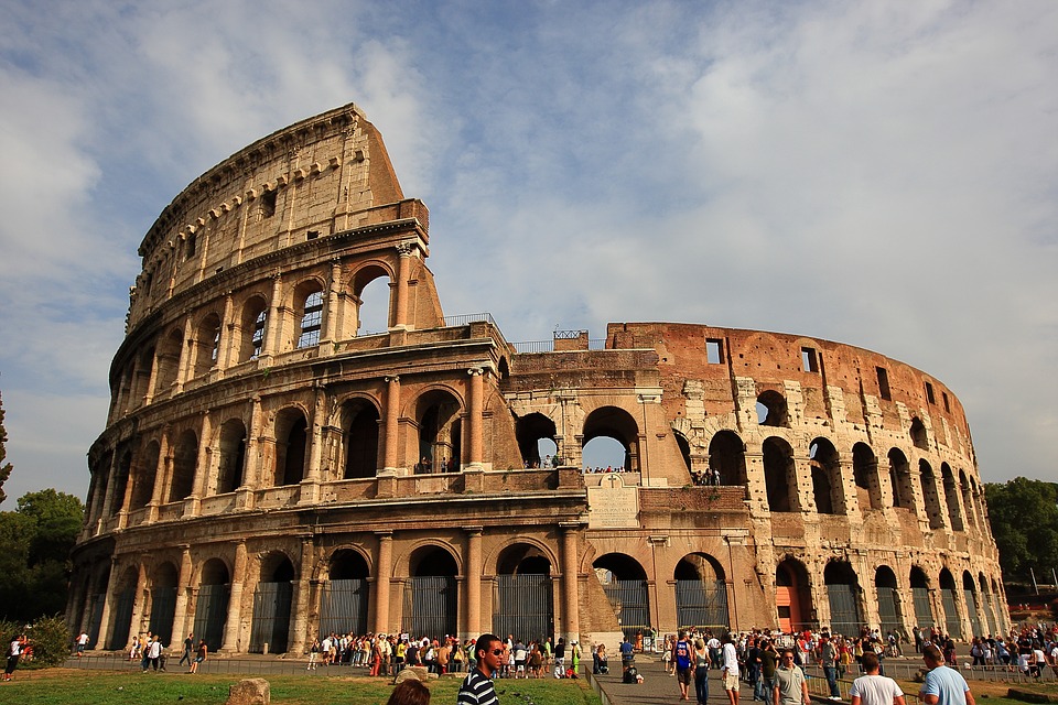 5 Lieux Typiques De La Rome Antique Empire Des Monnaies