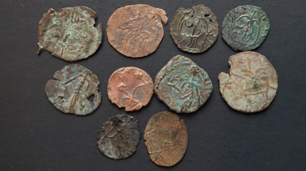 Lot de 10 minimi – Image 2