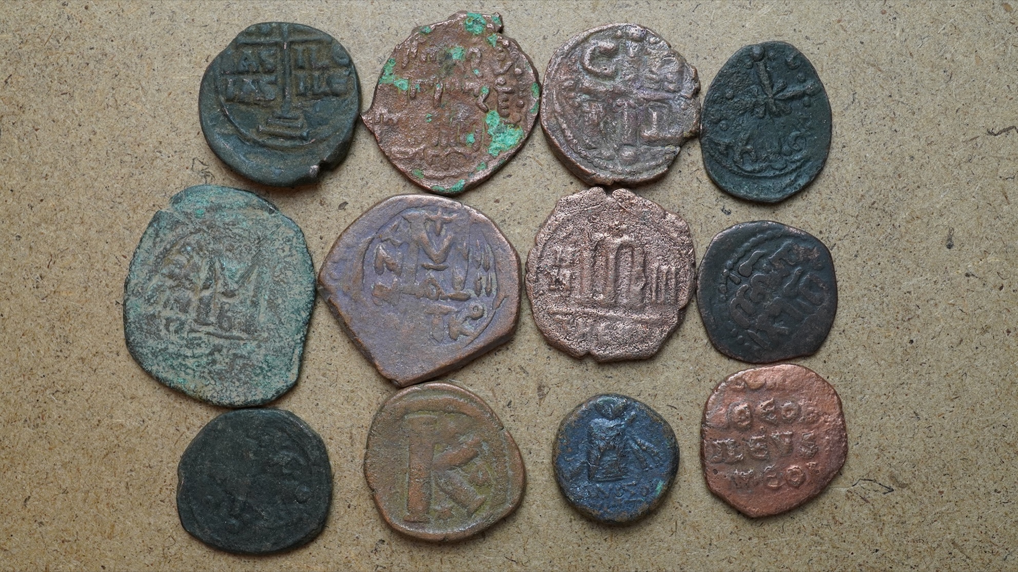 Lot de 12 monnaies antiques – Image 2