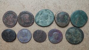 Lot de 10 monnaies antiques