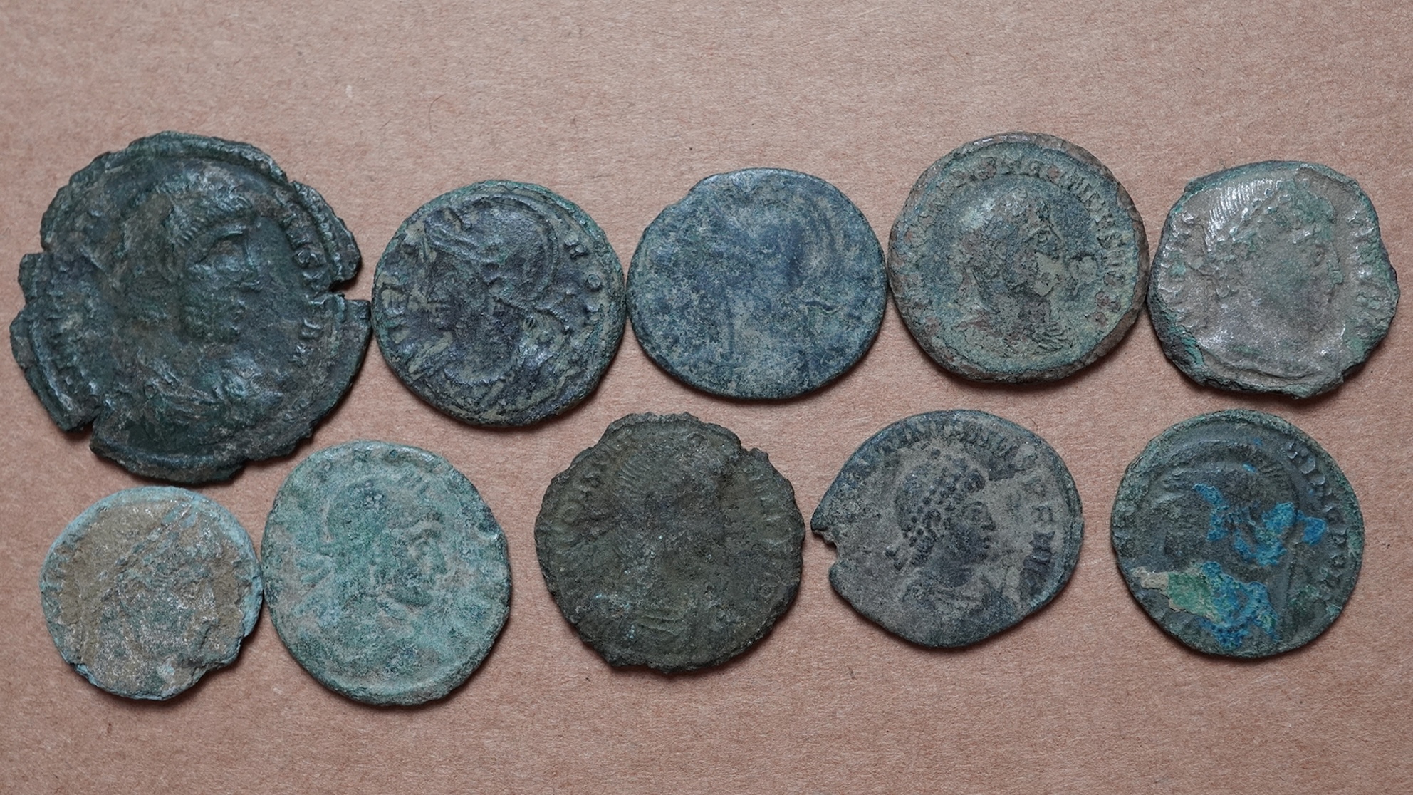 Lot de 10 monnaies romaines