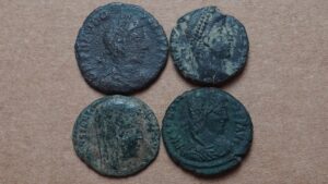 Lot de 4 monnaies romaines